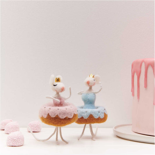 Ohhh! Lovely! Tanzmaus handgefilzt, Blau, 17 cm