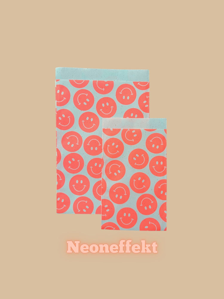 Flatbag_Smiley_Neon-Orange und Naturton mit Größen- und Neon-Effekt