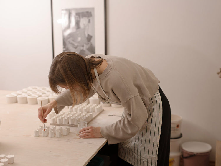 OVO Things - Mini Porzellan Kerzenhalter glossy white