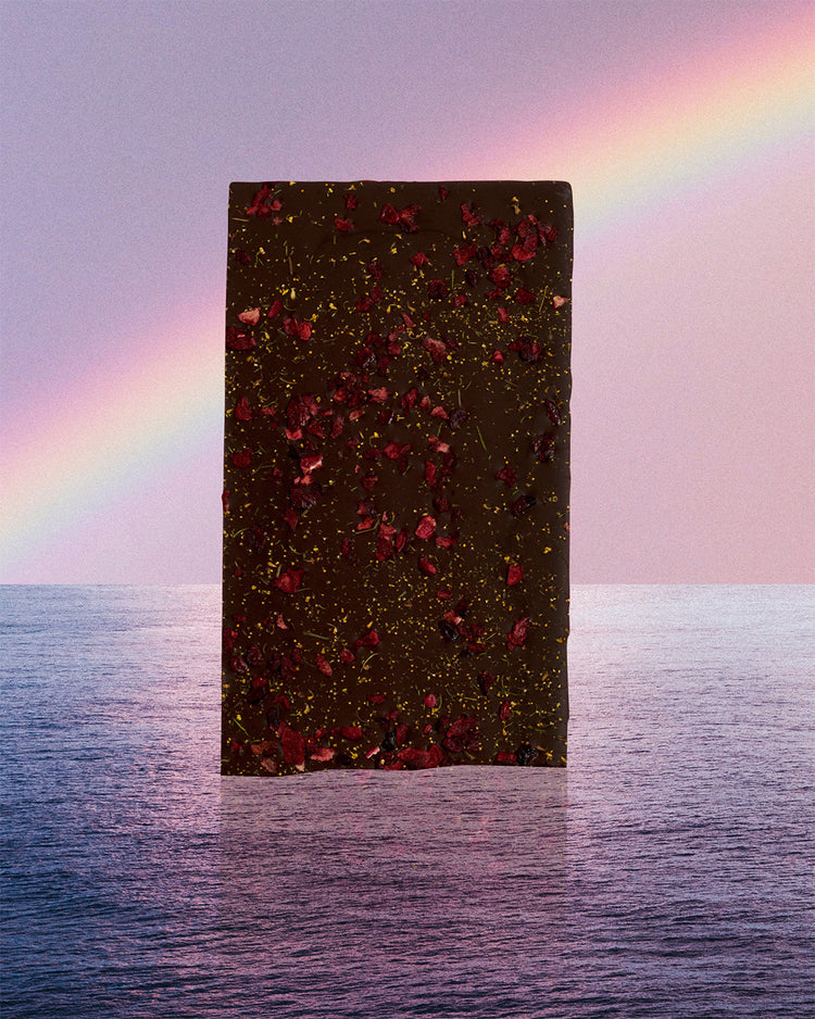 COSMIC DEALER - 85 % Zartbitterschokolade mit Kirsche & wildem Fenchel: Unterstützung bei der Verdauung