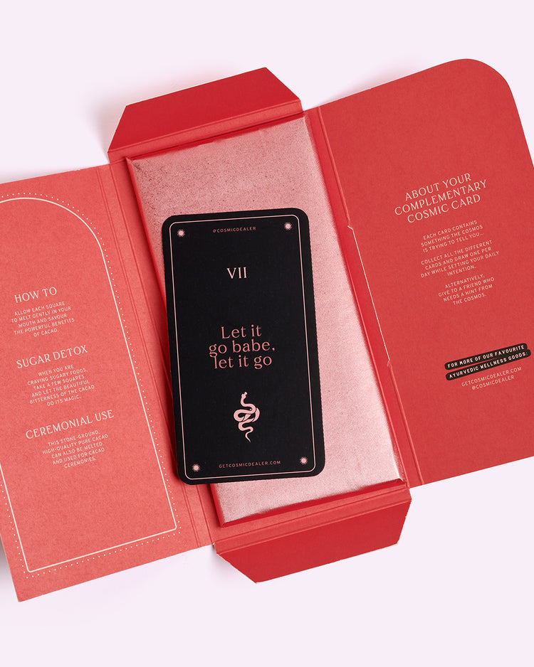 COSMIC DEALER - 85 % Zartbitterschokolade dargestellt in der Verpackung mit einer Cosmic Card