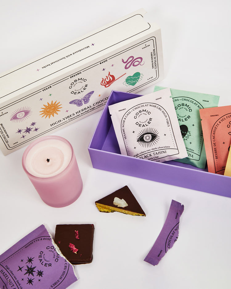 COSMIC DEALER - Geschenkbox - 7 Mini-Chakra-Schokoladen verschiedener Geschmacksrichtungen als Image Bild