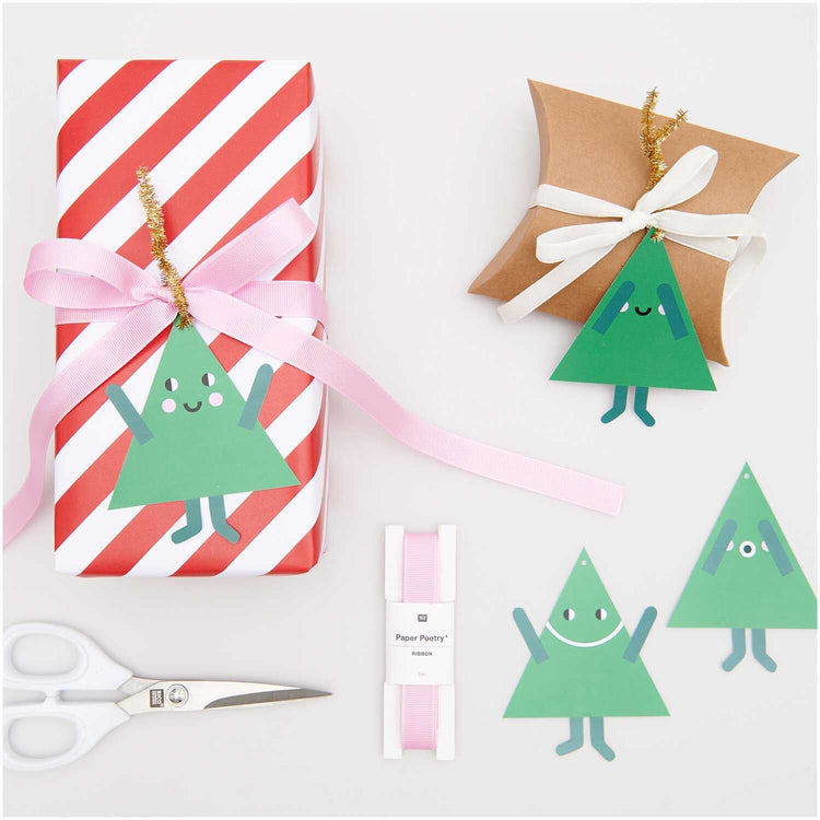 Rico Design - Geschenkanhänger Tannen, 8 Stück