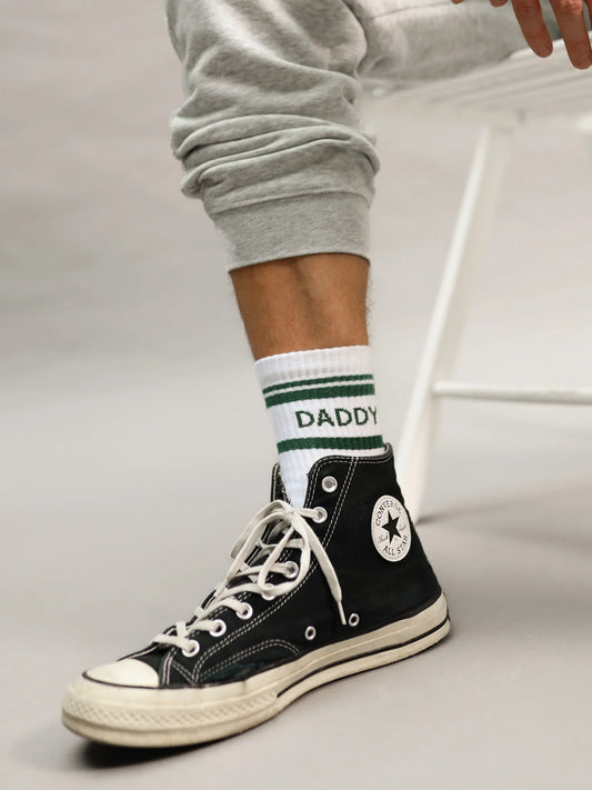 Tennissocken im College-Style mit grünem Schriftzug "DADDY"