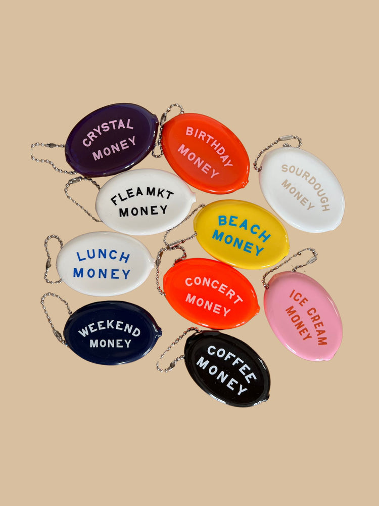 Alle Varianten von Münzbeutel, die es bei Magnolia Hills gibt, sind abgebildet.