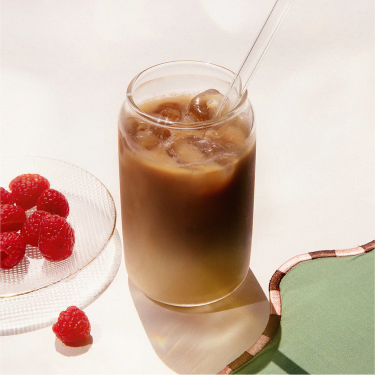 CHAI KOFFEE (koffeinfrei) von Cosmic Dealer - gekühlt auf Eis