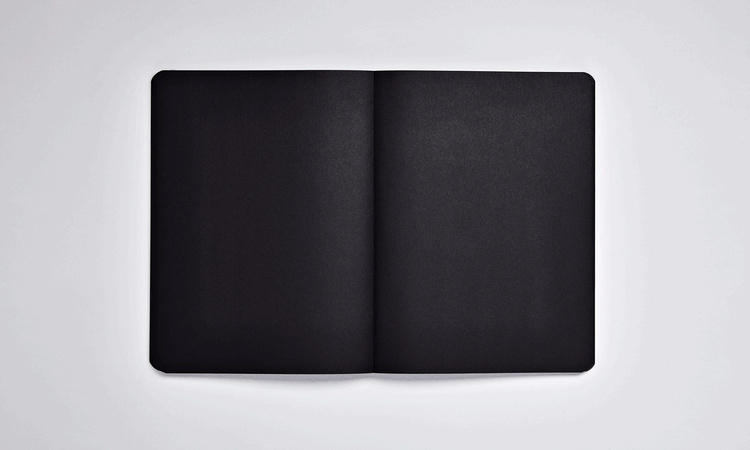 nuuna - Notizbuch / Not White L Light - BLACK, 176 Seiten mit Gelstift