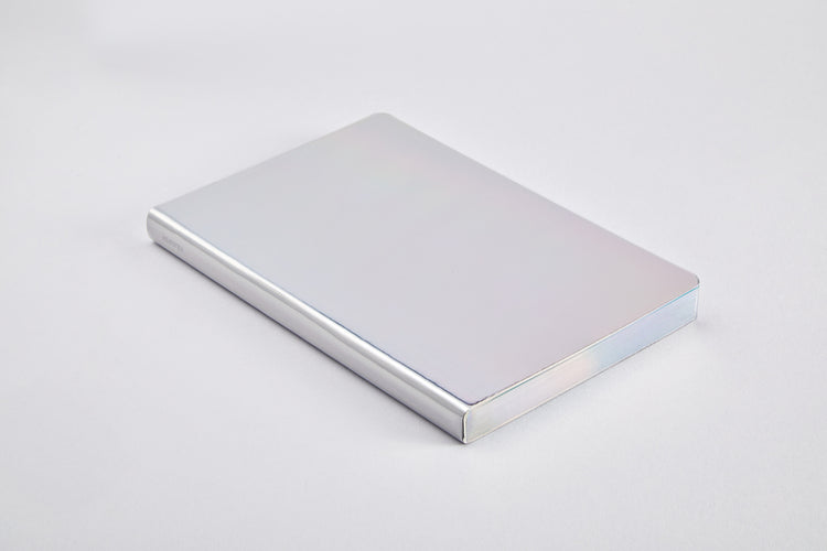 nuuna - Notizbuch / Fluid Chrome - M, 176 Seiten