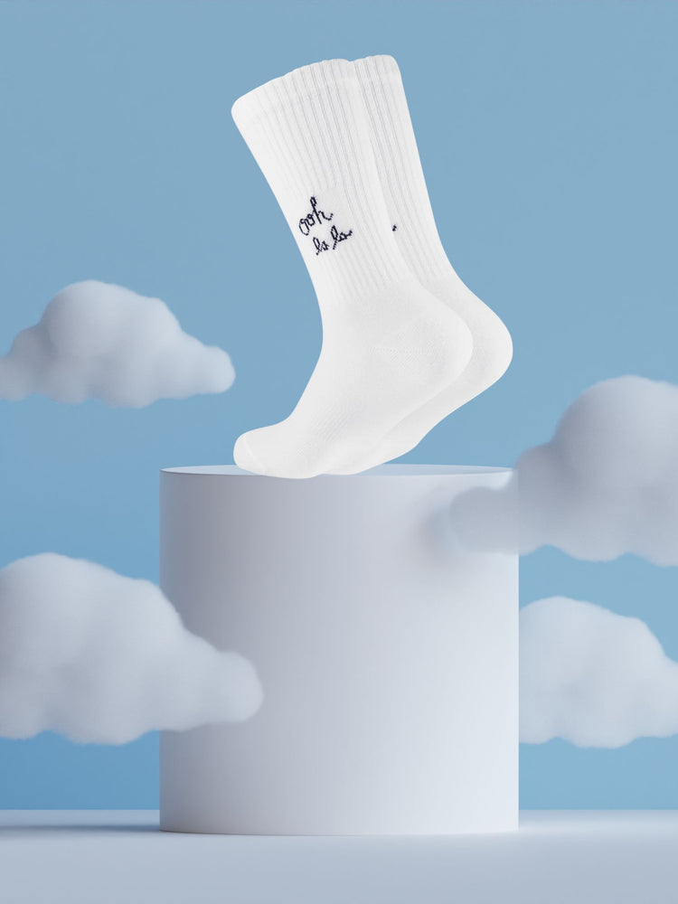 Luxury Tennissocke Ooh la la von le ooley (dargestellt auf einen Podest)