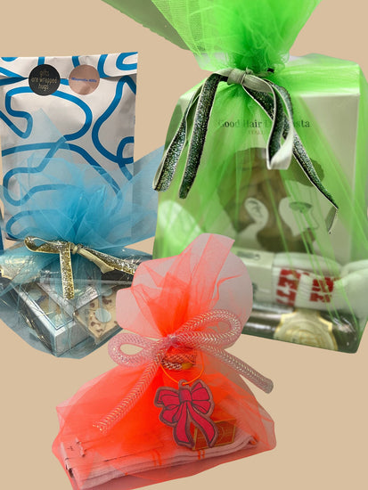 Magnolia Hills - Geschenkverpackung mit Tuell_Beispiel