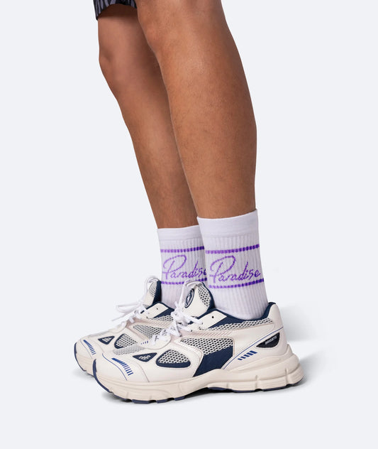 Tennissocken mit dem Schriftzug oder Statement "Paradise"