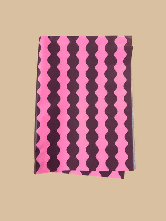 Seidenpapier Curvy Style mit zart pinken und braunen Wellen