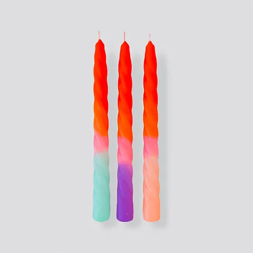 Pink Stories - Kerze Dip Dye Twisted * Ice Cream Orange